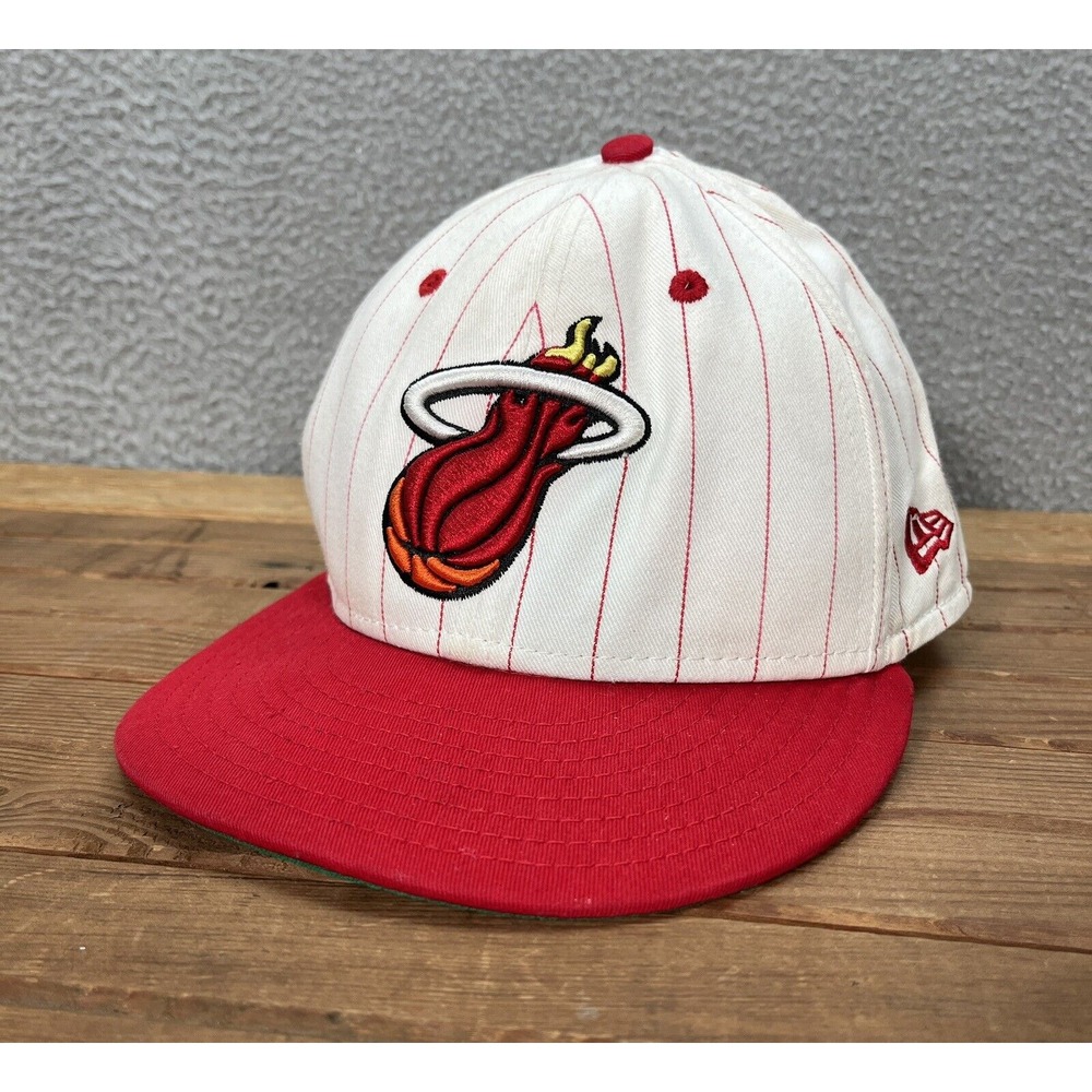 Miami Heat Hat Adult White Red‎ Snapback Cap New Era Fits Hardwood Classics NBA